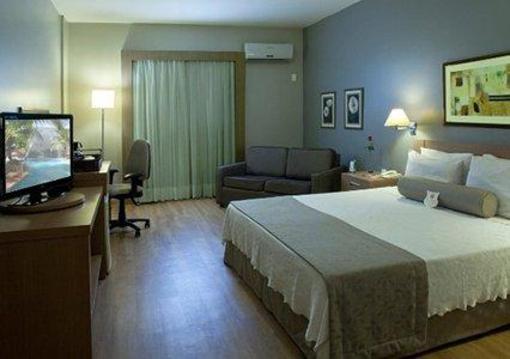 фото отеля Comfort Suites Flamboyant