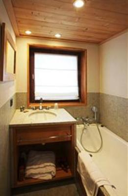 фото отеля Hotel La Savoyarde Val-d'Isere