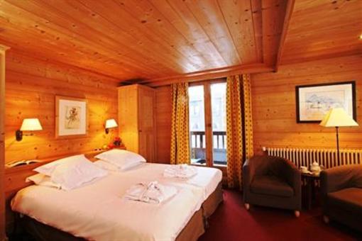 фото отеля Hotel La Savoyarde Val-d'Isere
