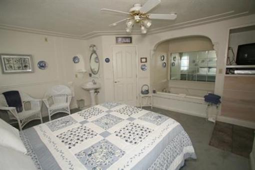 фото отеля Hounds Tooth Inn