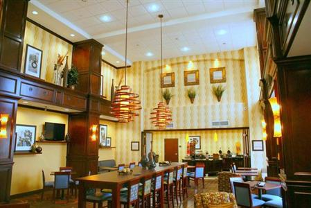 фото отеля Hampton Inn & Suites Brenham