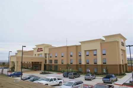 фото отеля Hampton Inn & Suites Brenham