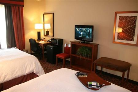 фото отеля Hampton Inn & Suites Brenham