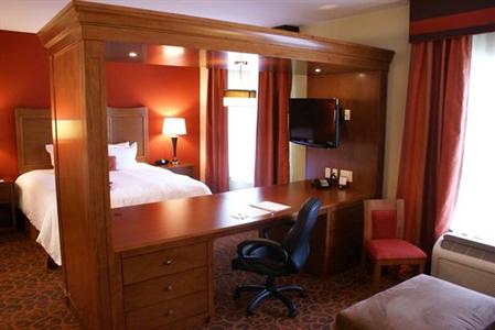 фото отеля Hampton Inn & Suites Brenham