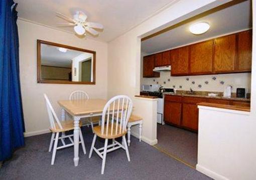 фото отеля Econo Lodge Killington Mendon