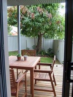 фото отеля Beachport Bed and Breakfast
