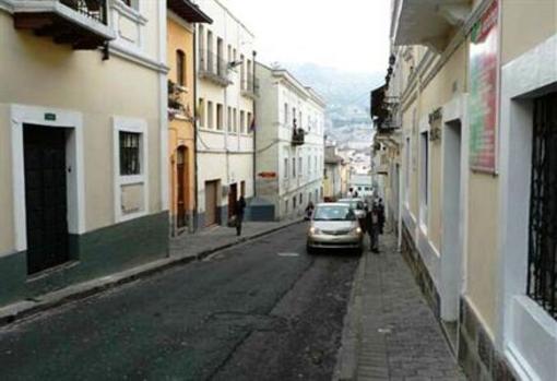 фото отеля Colonial House Quito