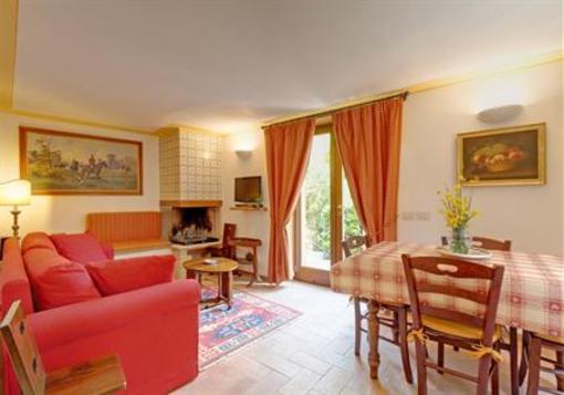 фото отеля Borgo Acquaiura