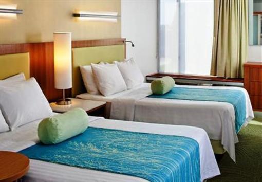 фото отеля SpringHill Suites Saginaw