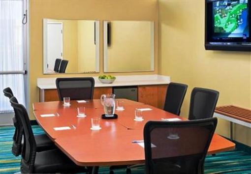 фото отеля SpringHill Suites Saginaw