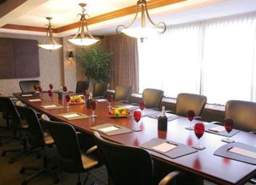 фото отеля Crowne Plaza Hotel Philadelphia - Cherry Hill