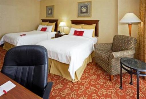 фото отеля Crowne Plaza Hotel Philadelphia - Cherry Hill
