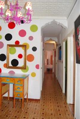 фото отеля Russafa Youth Hostel