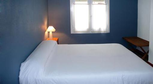 фото отеля Russafa Youth Hostel