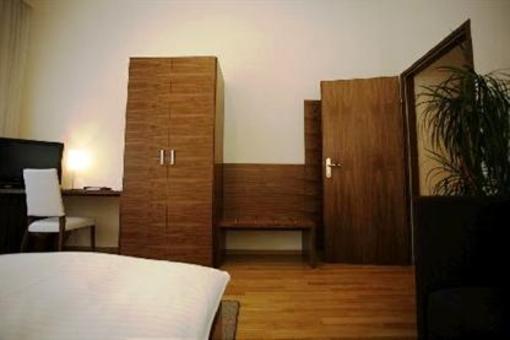 фото отеля Gasthof Pension Riede