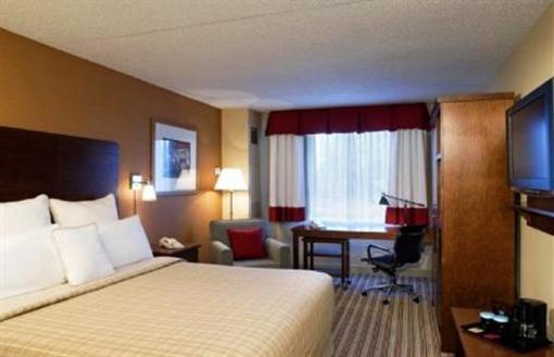 фото отеля Four Points by Sheraton Detroit Metro Airport