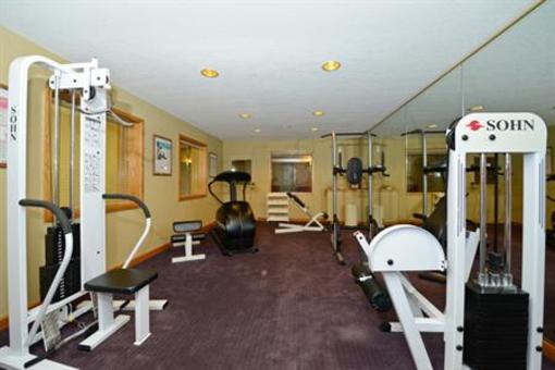 фото отеля Americas Best Value Inn & Suites Kalamazoo