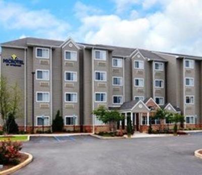 фото отеля Microtel Inn & Suites by Wyndham Saraland North Mobile