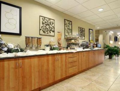 фото отеля Microtel Inn & Suites by Wyndham Saraland North Mobile