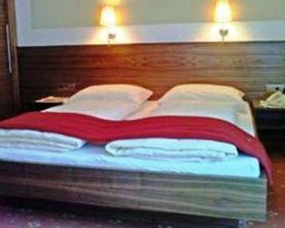 фото отеля Hotel Garni Austria Mayrhofen
