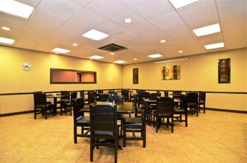 фото отеля Best Western Plus Johnson City Hotel & Conference Center
