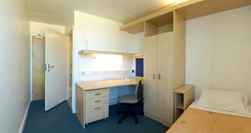 фото отеля University of Bath - East Accommodation