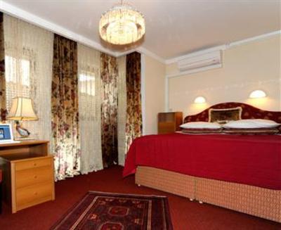 фото отеля Halvat Guesthouse