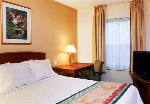 фото отеля TownePlace Suites Atlanta Northlake