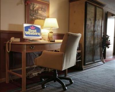 фото отеля BEST WESTERN Quiet House & Suites