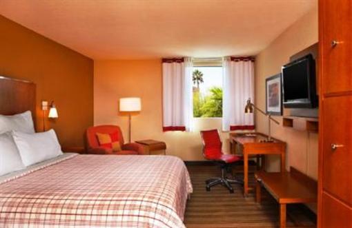 фото отеля Four Points by Sheraton Tempe