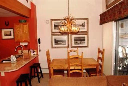 фото отеля River Mountain Lodge by Ski Village Resorts