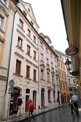 фото отеля Karlova Apartments