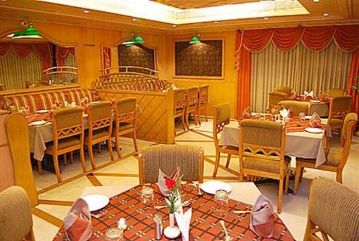 фото отеля Raj Palace Hotel