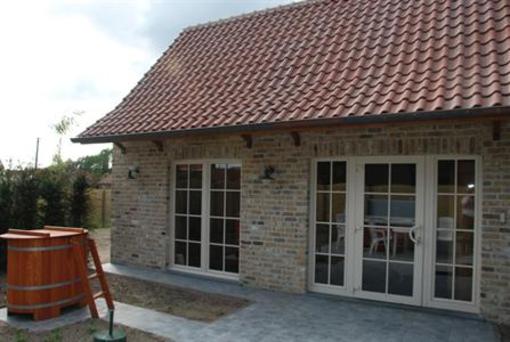 фото отеля Bed and Breakfast Landgoed Huttenest Zedelgem