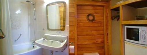 фото отеля Bed and Breakfast Landgoed Huttenest Zedelgem