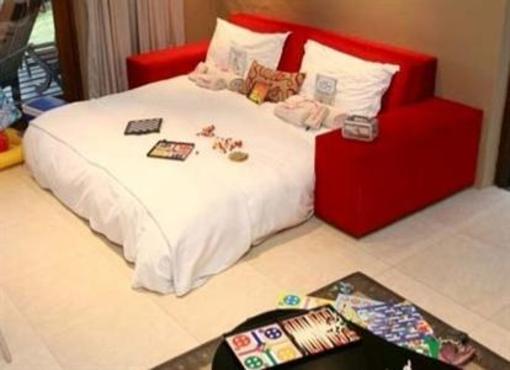фото отеля Hog Hollow Country Lodge Plettenberg Bay