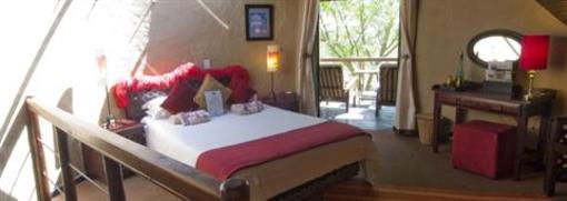 фото отеля Hog Hollow Country Lodge Plettenberg Bay