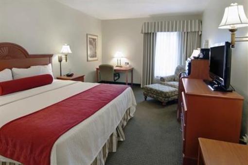 фото отеля Best Western Airport Inn & Suites North Charleston