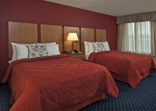 фото отеля Comfort Inn at Andrews AFB