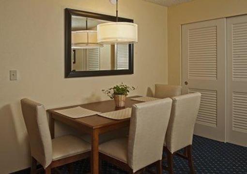 фото отеля Comfort Inn at Andrews AFB