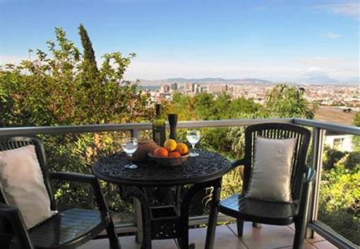 фото отеля Mountain Magic Garden Suites