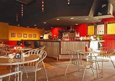 фото отеля Rodeway Inn & Suites Flagstaff