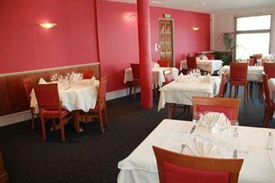 фото отеля Au Moyne De Saire Hotel Reville