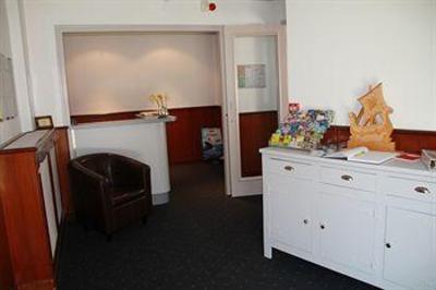 фото отеля Au Moyne De Saire Hotel Reville