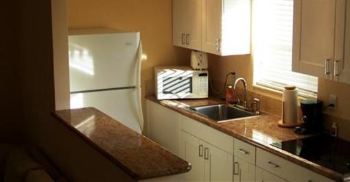 фото отеля Sun & Surf Motel