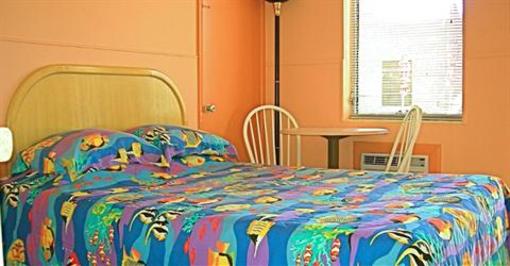 фото отеля Sun & Surf Motel