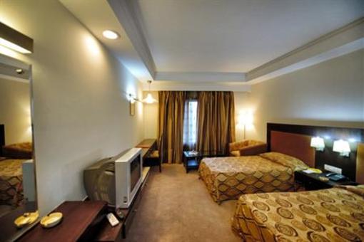 фото отеля Centaur Hotel New Delhi