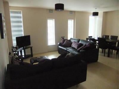 фото отеля Clearly Apartments Fulford Place
