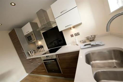 фото отеля Clearly Apartments Fulford Place