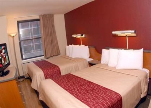 фото отеля Red Roof Inn Downtown Magnificent Mile Chicago